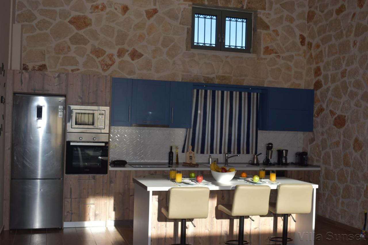 Villa Tramonto Keri Ngoại thất bức ảnh
